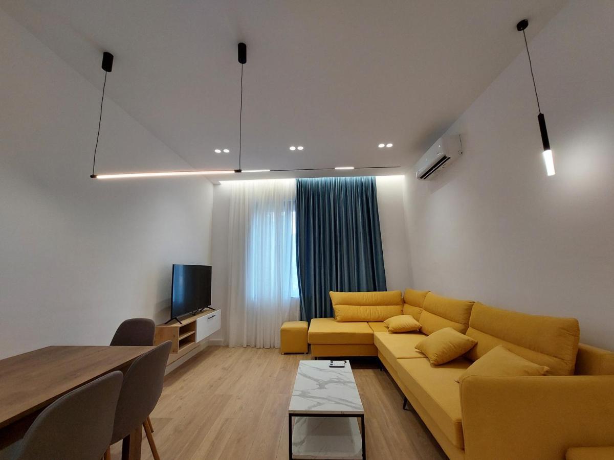 Luxury Apartments Blloku Тирана Экстерьер фото
