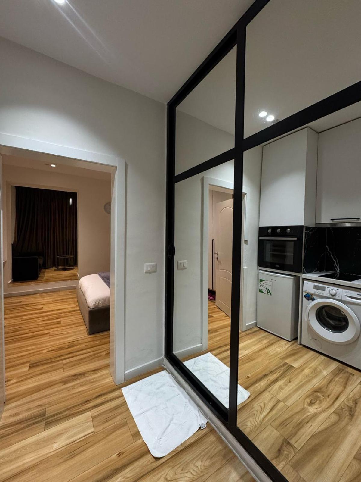Luxury Apartments Blloku Тирана Экстерьер фото